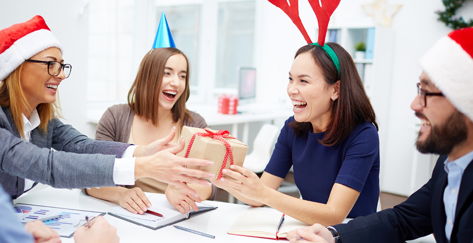 6 Out-of-the-Box Gift Ideas for Your Staff this Holiday Season
